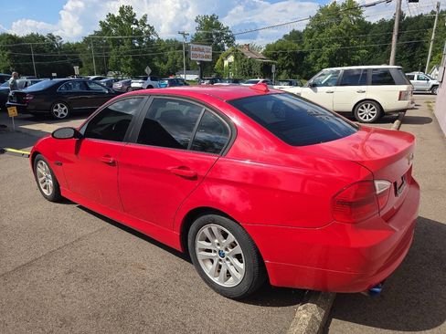 Used 2006 BMW 325i Sedan RWD image 3