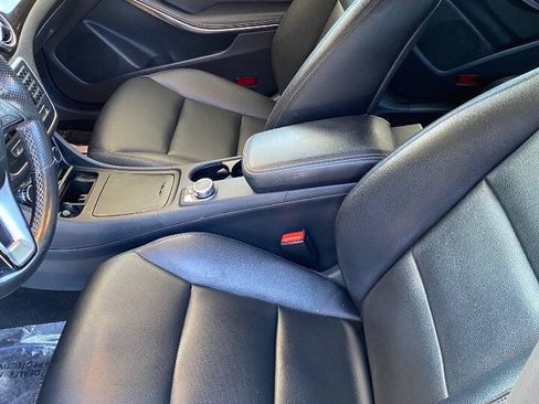 Used 2014 Mercedes-Benz CLA 250 4MATIC image 15