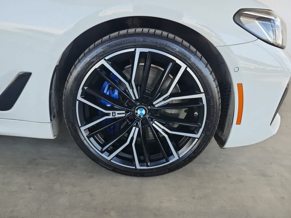 Used 2021 BMW 540i w/ M Sport Package RWD image 8