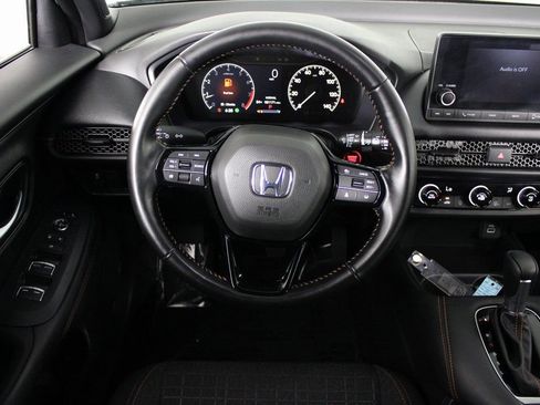 Used 2025 Honda HR-V Sport image 4