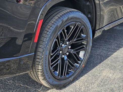 New 2026 Jeep Grand Wagoneer Limited AWD/4WD image 8