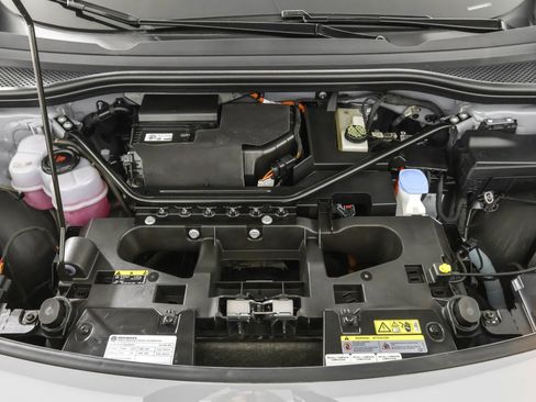 Used 2021 Volkswagen ID.4 Pro S image 50