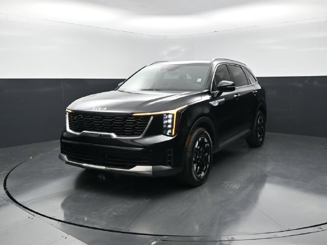 Used 2026 Kia Sorento S FWD image 4