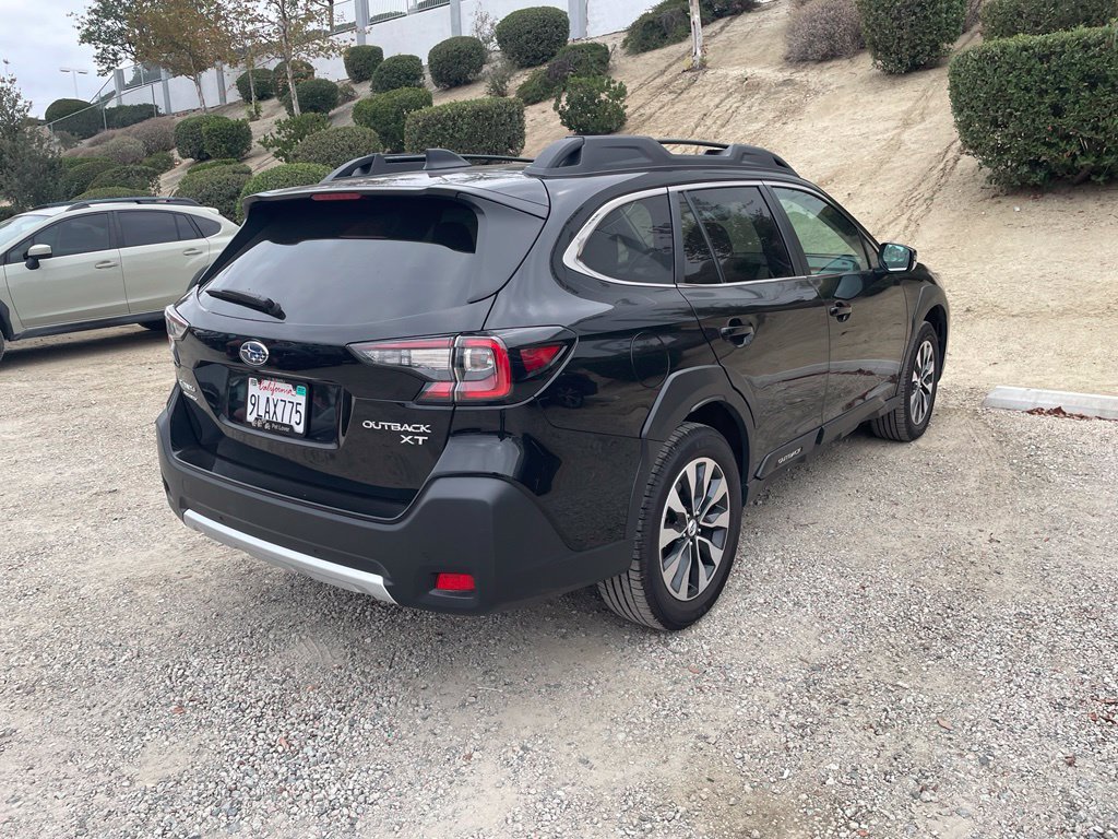 Used 2024 Subaru Outback Limited XT AWD/4WD image 9