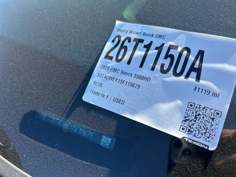 Used 2025 GMC Sierra 3500 Denali w/ Technology Package image 3