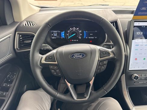 Certified 2024 Ford Edge SEL w/ Convenience Package image 24