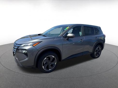 Used 2025 Nissan Rogue SV FWD image 8