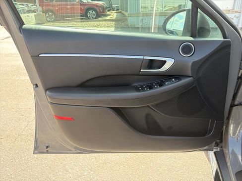 Used 2022 Hyundai Sonata SEL w/ Convenience Package FWD image 14