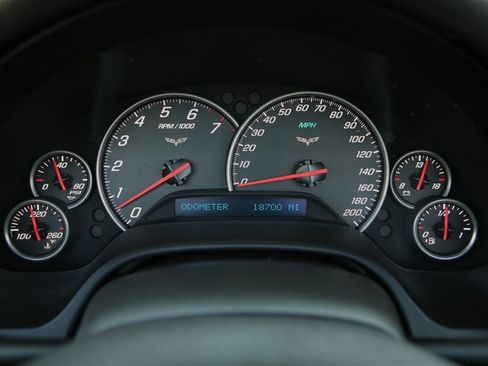 Used 2008 Chevrolet Corvette Convertible w/ Preferred Equipment Group RWD image 29