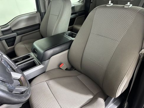 Used 2018 Ford F150 XLT w/ Equipment Group 302A Luxury AWD/4WD image 20