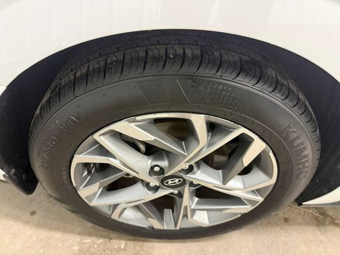 Used 2020 Hyundai Sonata SEL w/ Premium + Sunroof Package FWD image 13