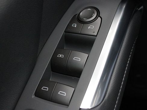 New 2026 Chevrolet Traverse LT w/ Driver Confidence Package FWD image 22