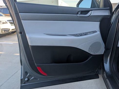 Used 2024 Hyundai Palisade SEL FWD image 21