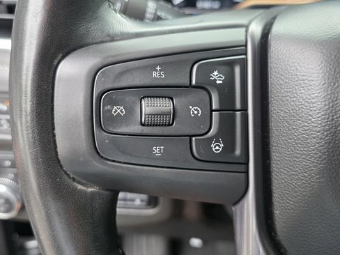 Used 2023 GMC Yukon Denali Ultimate AWD/4WD image 44