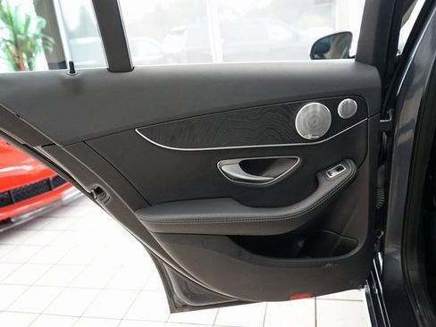 Used 2016 Mercedes-Benz C 300 4MATIC Sedan image 44