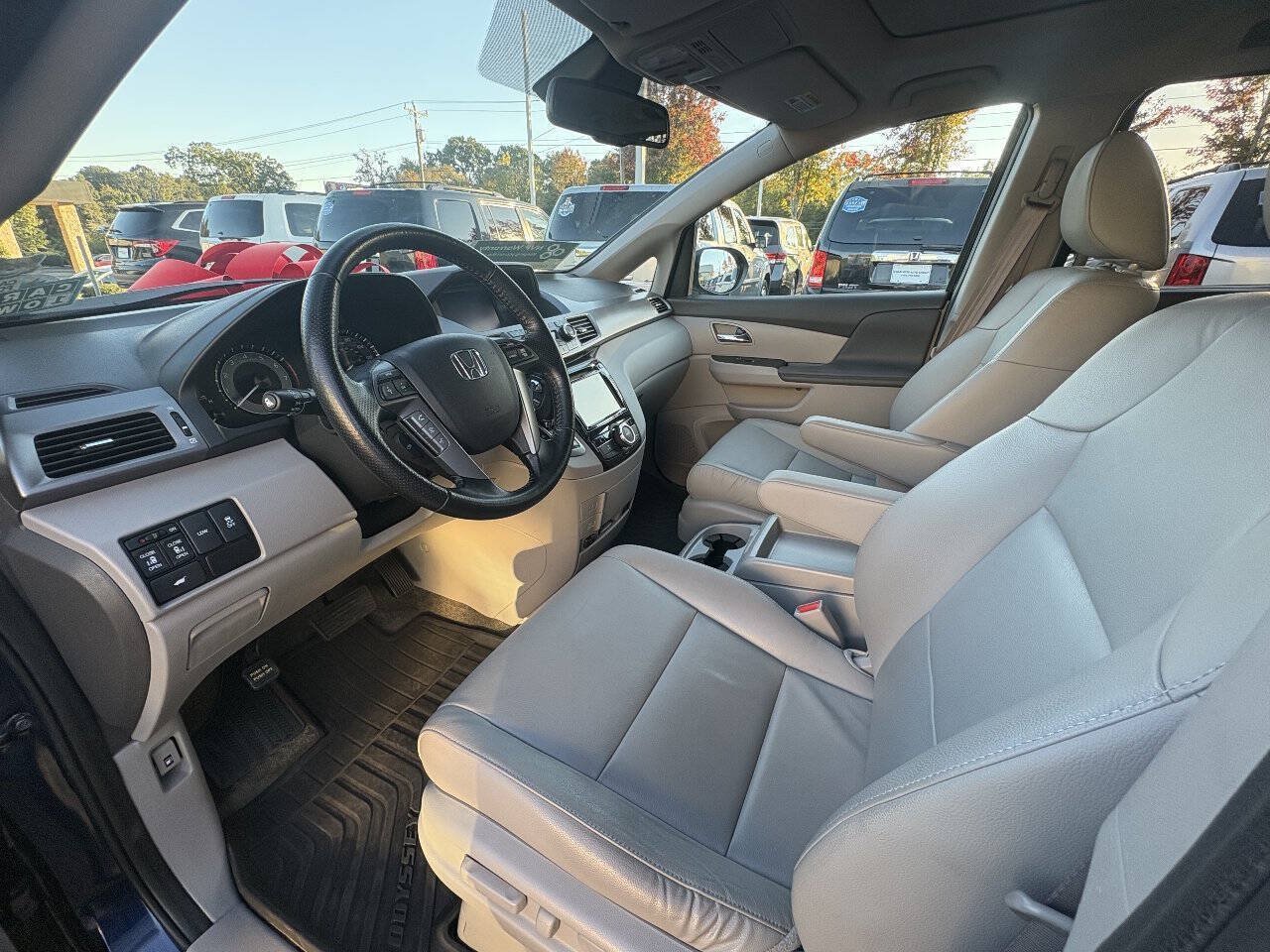 Used 2015 Honda Odyssey EX-L image 9