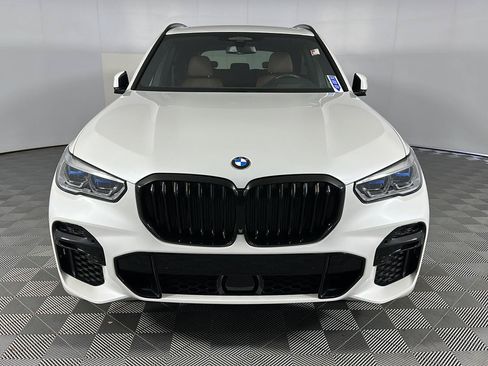 Used 2022 BMW X5 xDrive40i w/ M Sport Package AWD/4WD image 4