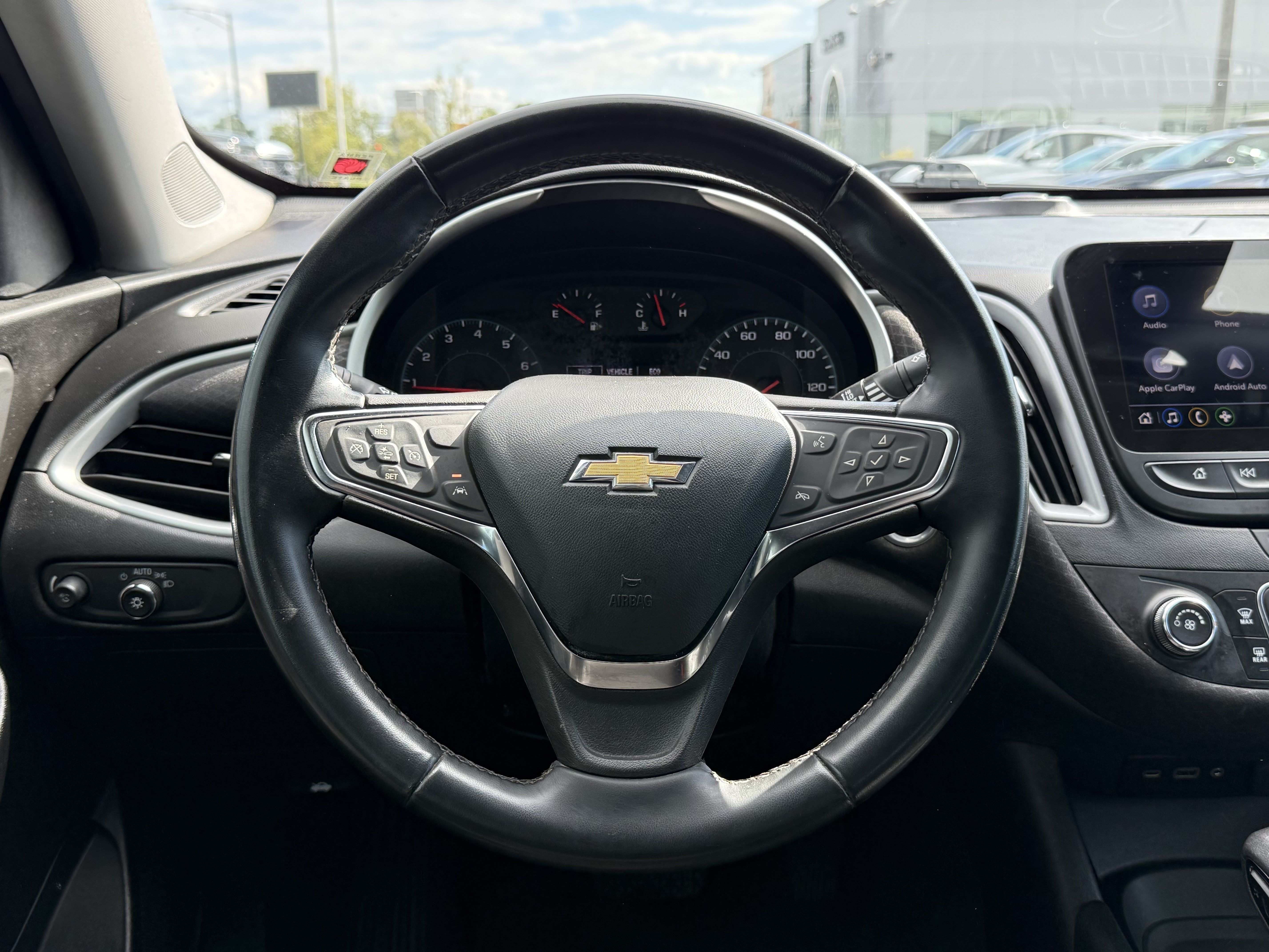 Used 2024 Chevrolet Malibu RS FWD image 19