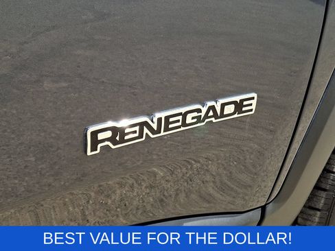 Used 2022 Jeep Renegade Latitude AWD/4WD image 30