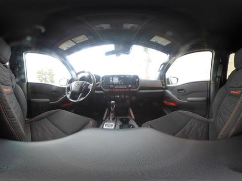 Used 2026 Nissan Frontier PRO-4X AWD/4WD image 43