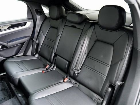 New 2026 Porsche Cayenne S image 27