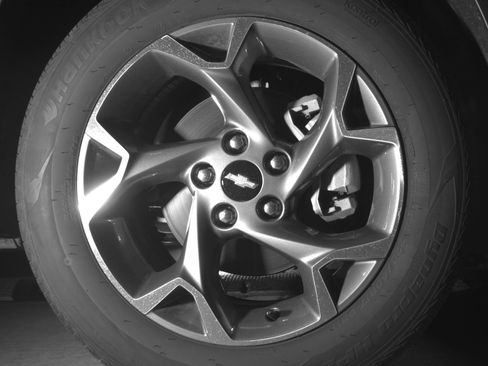 Used 2025 Chevrolet Trax LT FWD image 13