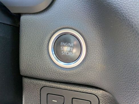 Used 2023 Toyota Tundra Limited image 21