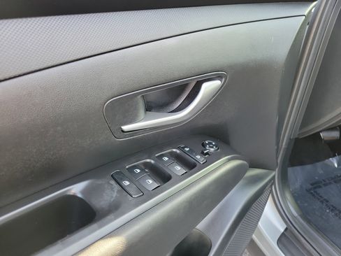 Used 2024 Hyundai Tucson SEL image 18