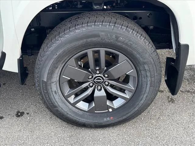 New 2026 Nissan Frontier SV AWD/4WD image 22