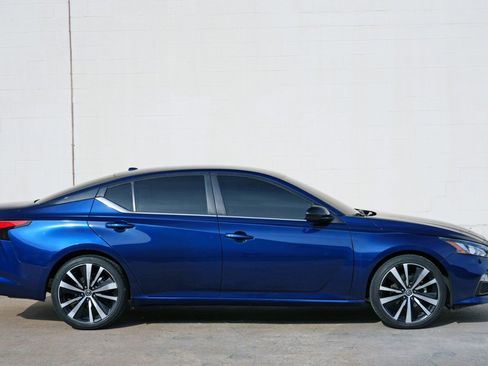 Used 2021 Nissan Altima 2.5 SR image 46