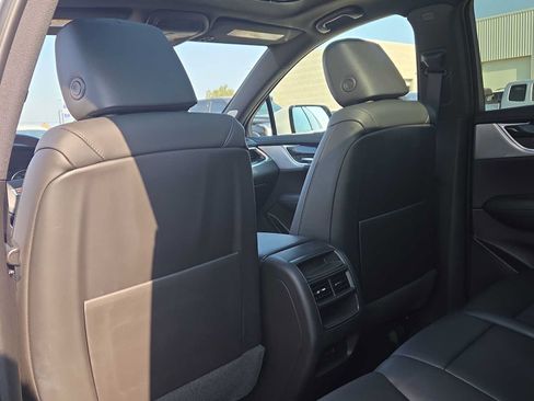 Used 2023 Cadillac XT5 Premium Luxury AWD/4WD image 16