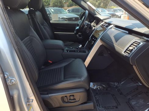 Used 2022 Land Rover Discovery S R-Dynamic AWD/4WD image 22
