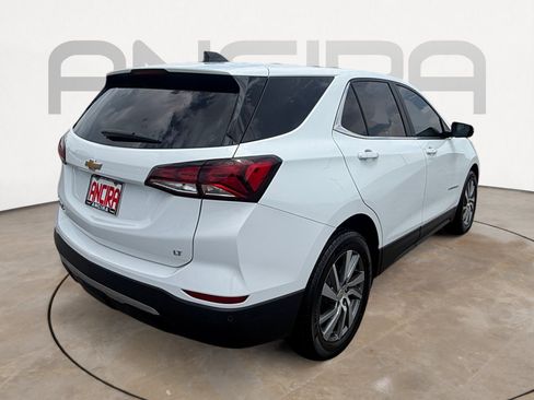 Used 2024 Chevrolet Equinox LT FWD image 11