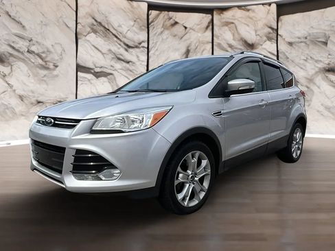 Used 2016 Ford Escape Titanium AWD/4WD image 6