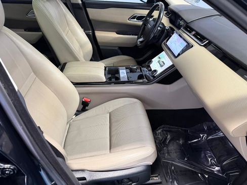 Used 2020 Land Rover Range Rover Velar S image 27