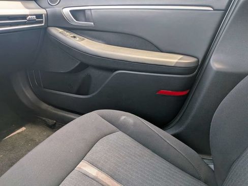 Used 2025 Hyundai Sonata SEL FWD image 16