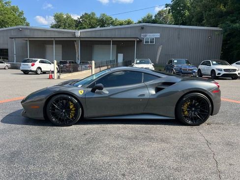 Used 2016 Ferrari 488 GTB image 2