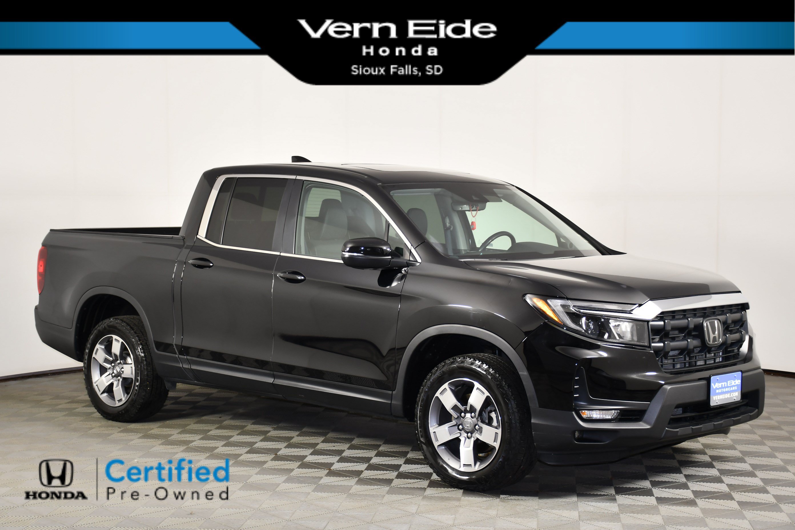 Certified 2024 Honda Ridgeline RTL image 1