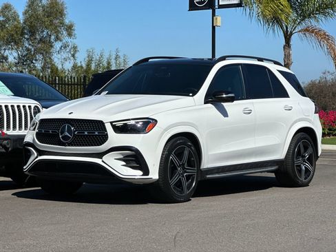 Certified 2025 Mercedes-Benz GLE 450e 4MATIC image 8