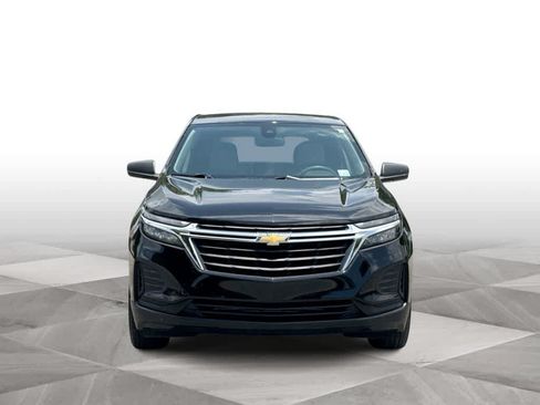 Used 2024 Chevrolet Equinox LS w/ LS Convenience Package FWD image 3