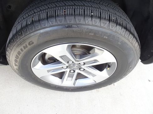 Certified 2024 Honda Pilot EX-L image 10