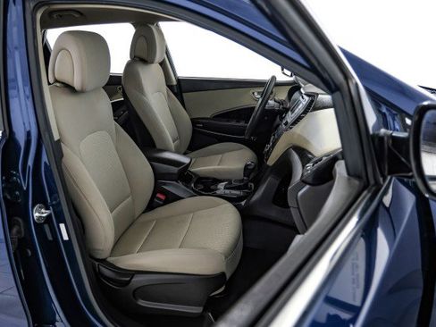 Used 2017 Hyundai Santa Fe Sport image 31