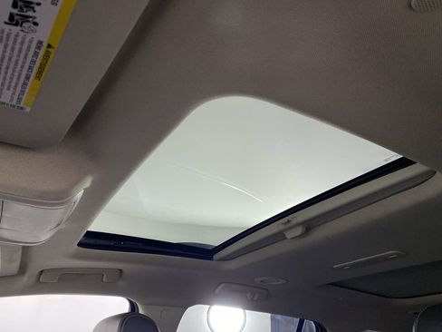 Certified 2023 GMC Acadia Denali w/ Black Diamond Edition image 20