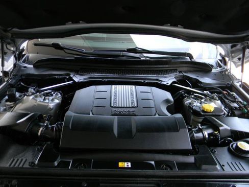 Used 2014 Land Rover Range Rover Supercharged AWD/4WD image 25