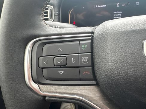 Used 2024 Jeep Wagoneer Series II w/ Convenience Group I AWD/4WD image 19