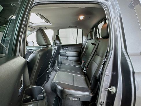 Used 2019 Honda Ridgeline RTL-T image 23