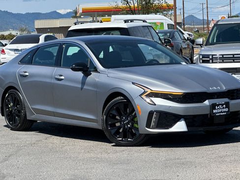 New 2026 Kia K5 GT FWD image 2