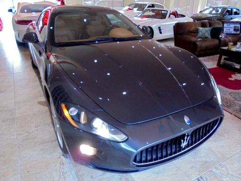 Used 2009 Maserati GranTurismo S RWD image 35