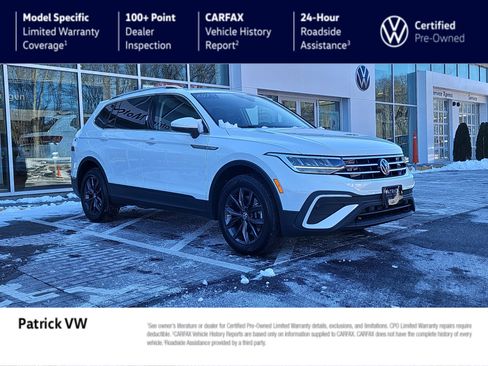 Certified 2022 Volkswagen Tiguan SE w/ Panoramic Sunroof Package image 1