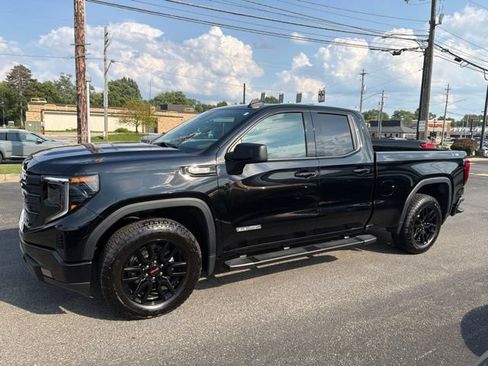 Used 2022 GMC Sierra 1500 Elevation w/ Preferred Package AWD/4WD image 3